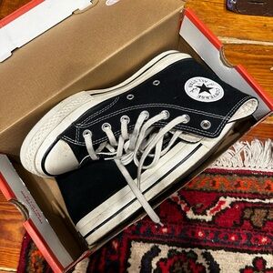 70S BLACK HIGHTOP CONVERSE